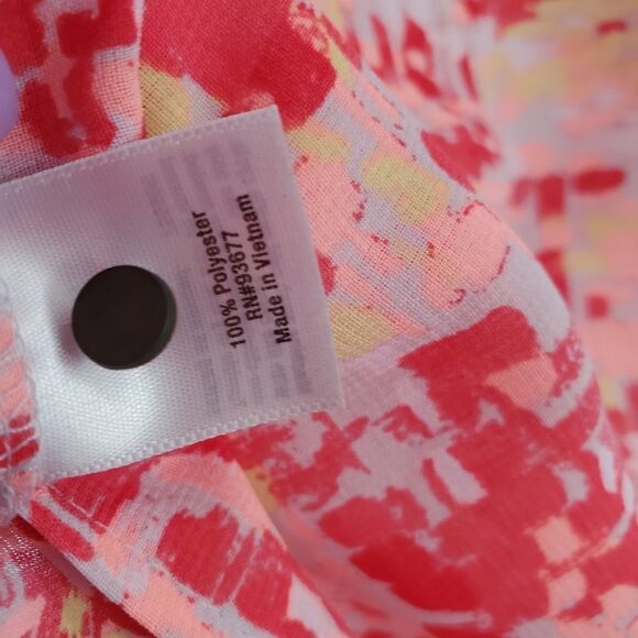 A.N.A (A New Approach) Women's Size Small Geormetric Pattern Sleeveless Blouse - Picture 7 of 8